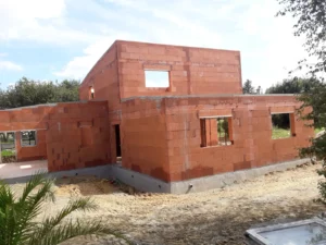 Construction de maison neuve en brique à Perros-Guirec