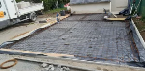 Préparation ferraille avant coulage béton