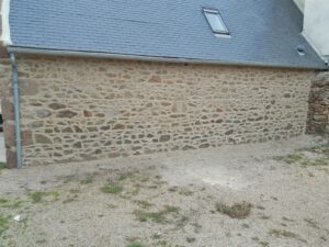 Mur en pierre maison